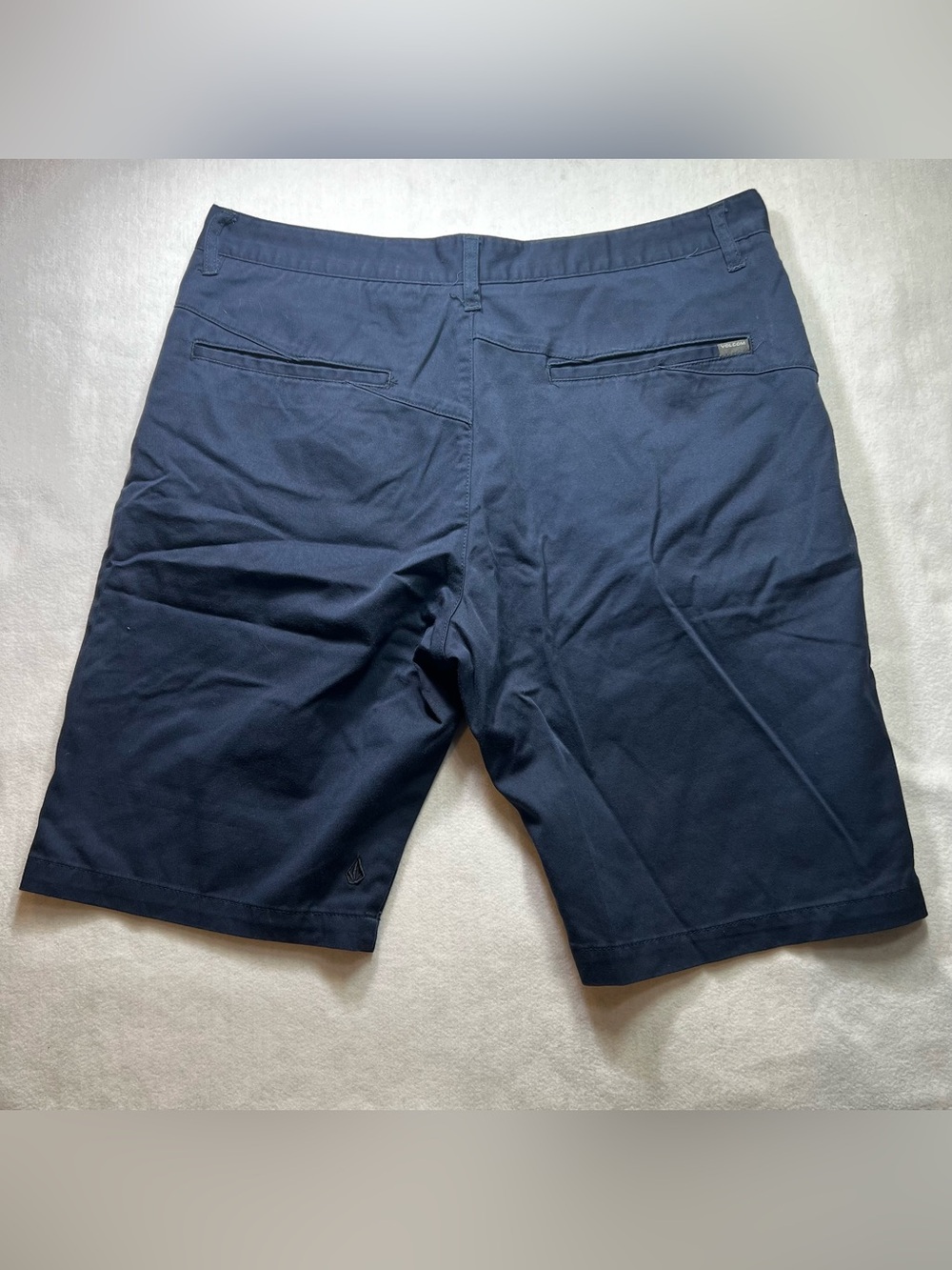 Volcom Men's Navy Flat Front Shorts (0078) - Picture 4 of 6